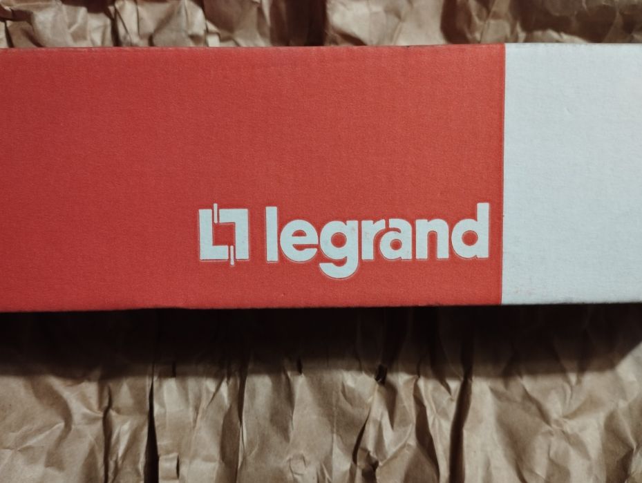 Колона Legrand L30709