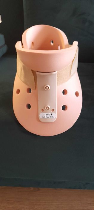 Kołnierz ortopedyczny NOWY