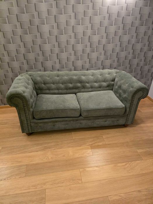 Sofa 2 osobowa typu Chesterfield