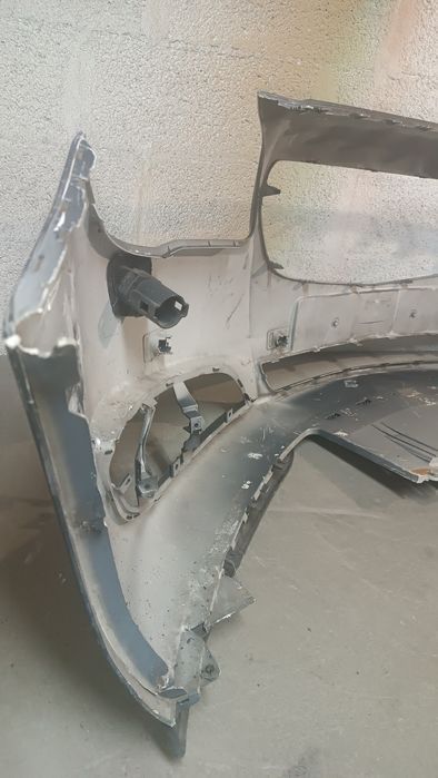 Vendo parachoque de frente Opel Insignia A  ano 2013/16