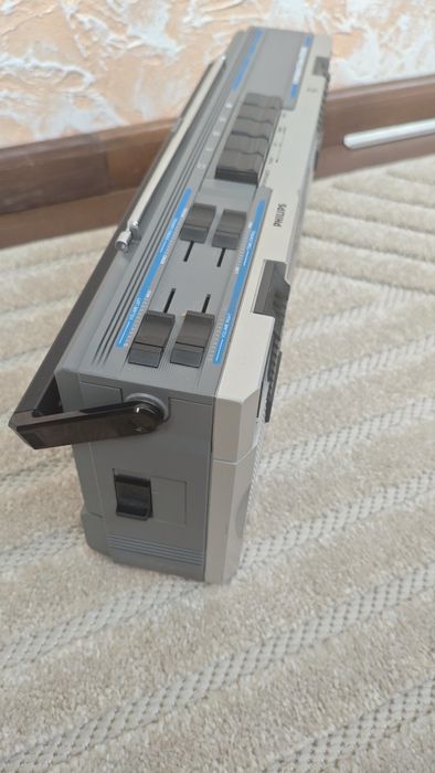 Магнітола Philips D8118, compact line