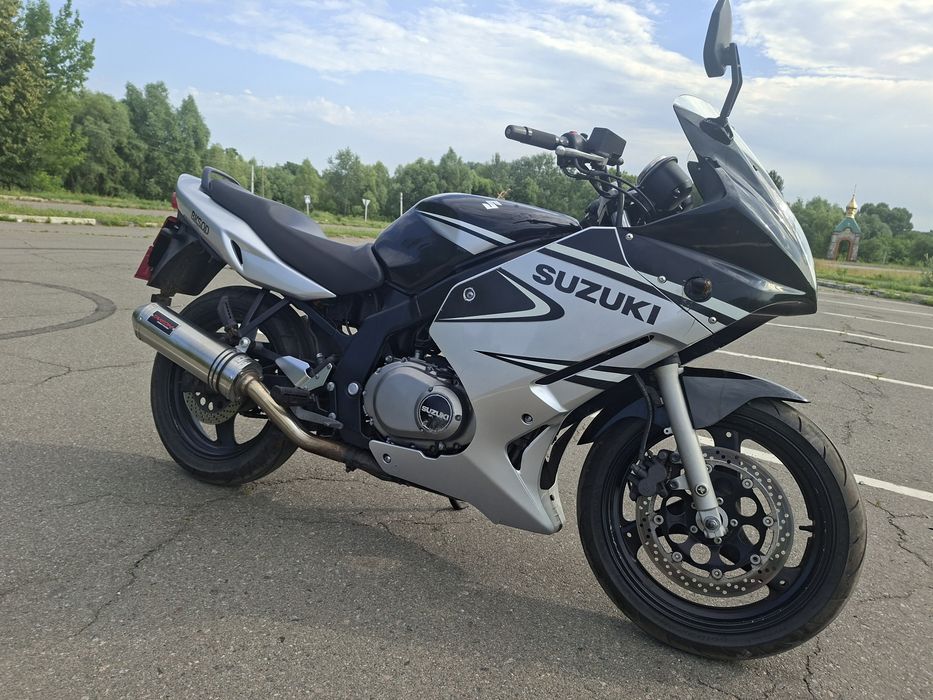Мотоцикл Suzuki GS 500 F