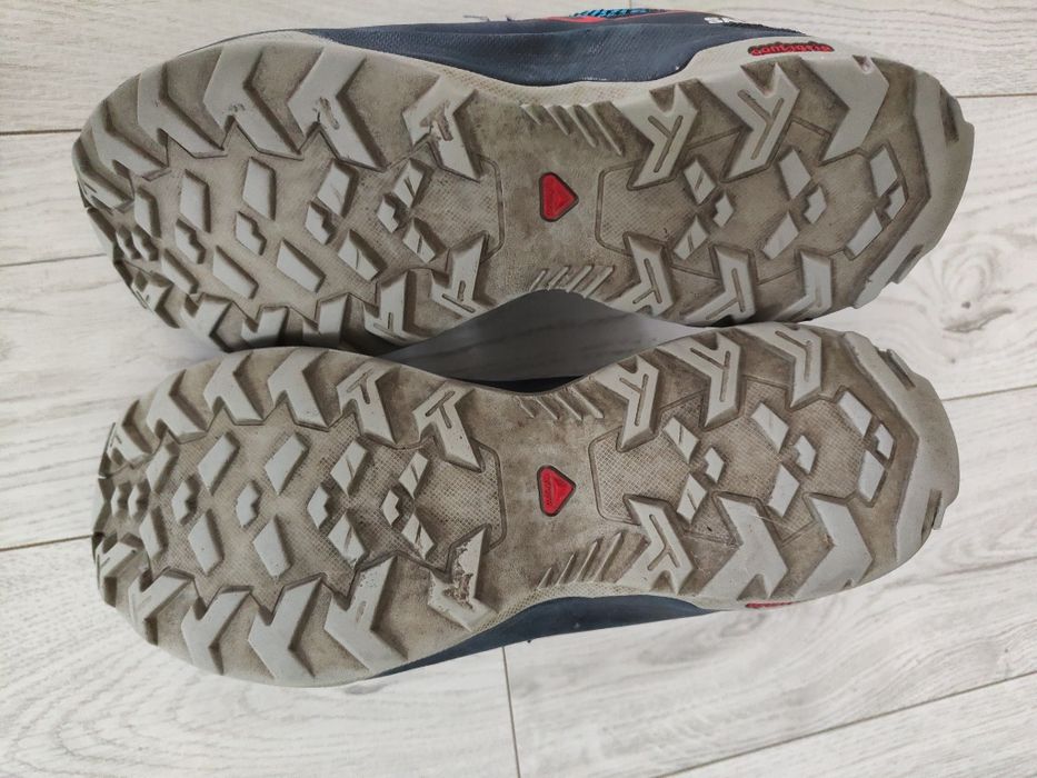 Salomon Gore-Tex 42 2/3