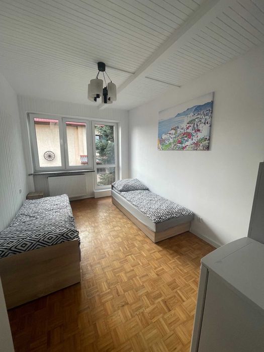 Dom/Kwatery  Pracownicze / Nowy Dwor Mazowiecki