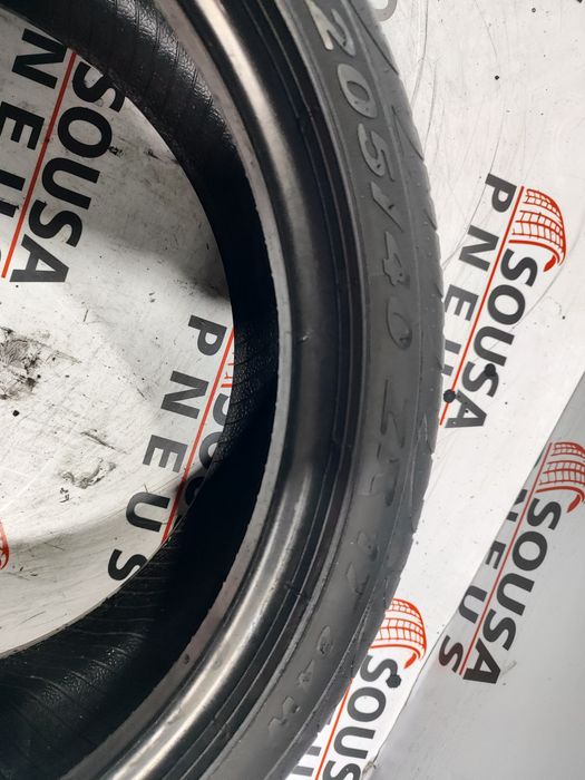 2 pneus semi novos 205/40R17 Pirelli - Oferta dos Portes