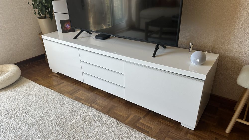 Móvel de TV - IKEA BESTÅ