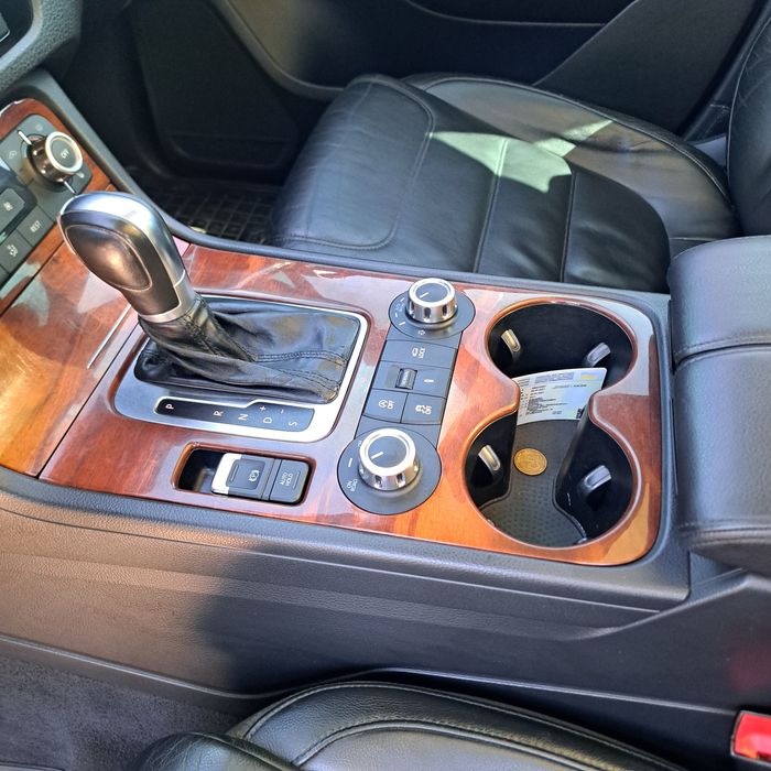 Тоурег 3.0дизель.2011рік.