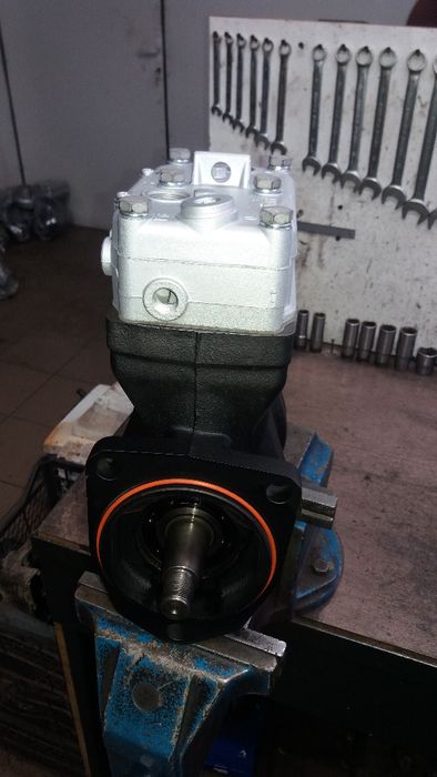 sprezarka powietrza kompresor renault DXI