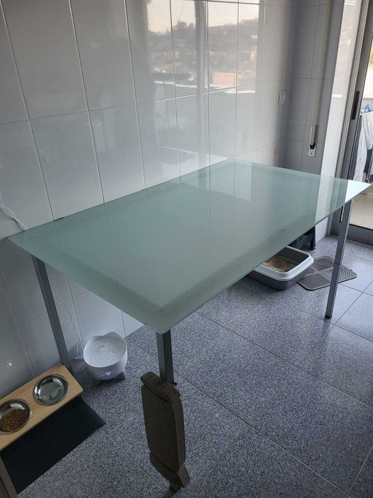 Mesa de Cozinha Vidro - ENTREGA EM BRAGA - SALDOS!!!