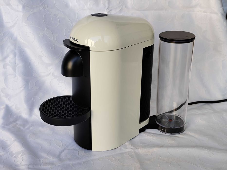 Vertuo Plus Coffee Machine64297972133123120