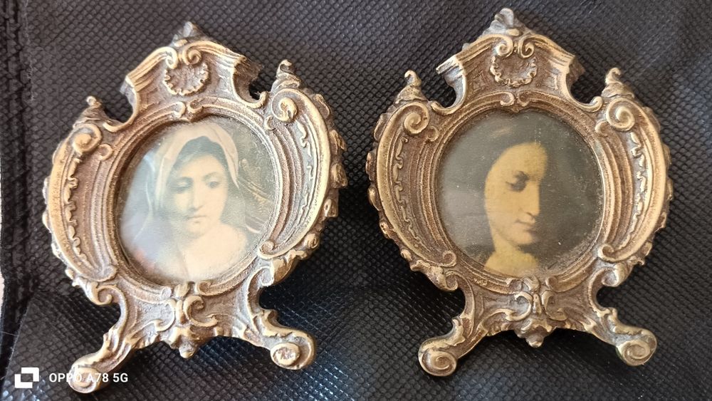 Molduras antigas em Bronze