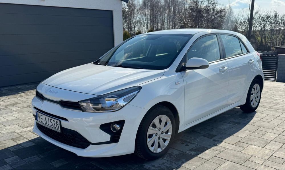 Kia Rio Salon PL