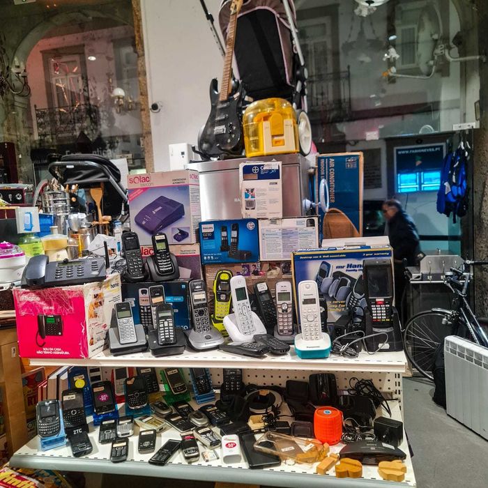 Telefone Sem Fios Panasonic KX-TG1611SP – Com Base e Carregador