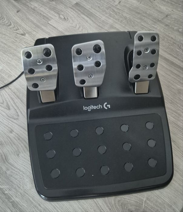 Kierownica Logitech G920 + pedały na gwarancji