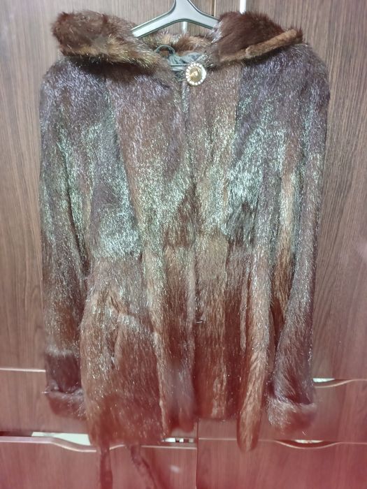 Шуба натуральна з нутрії