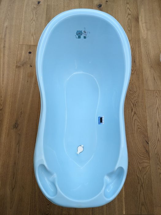 Ванночка з гіркою