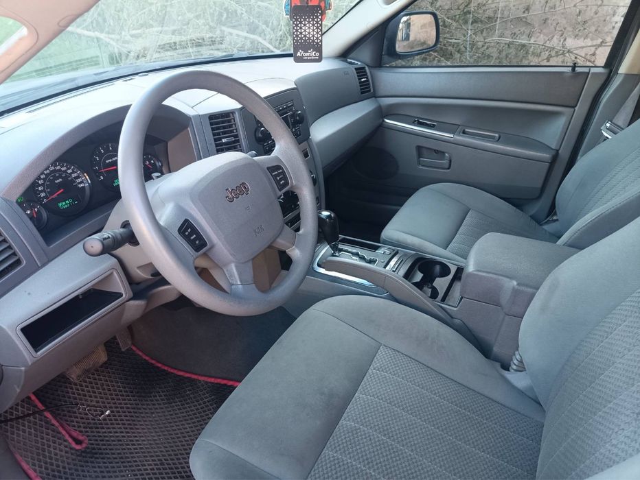 Jeep Cherokee продам