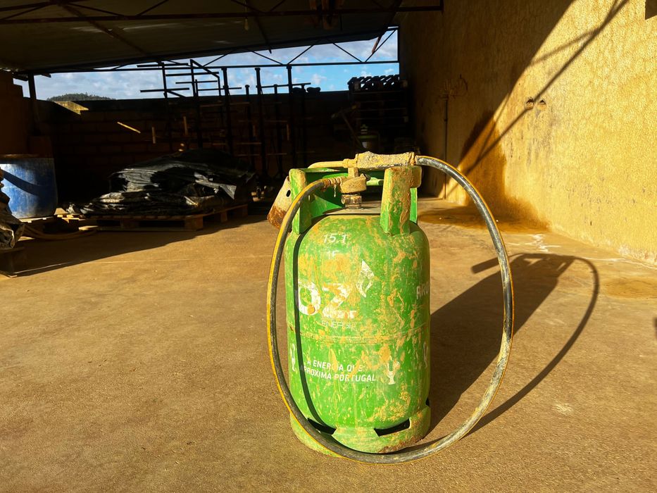 Maçarico com Botija