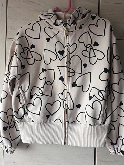 Piękna bluza Mayoral z metki 128 pasuje na 122 i 128