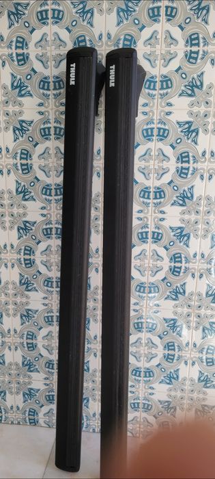 Barras tejadilho Thule wingbar evo black 127cm + kit 710410. Excelente