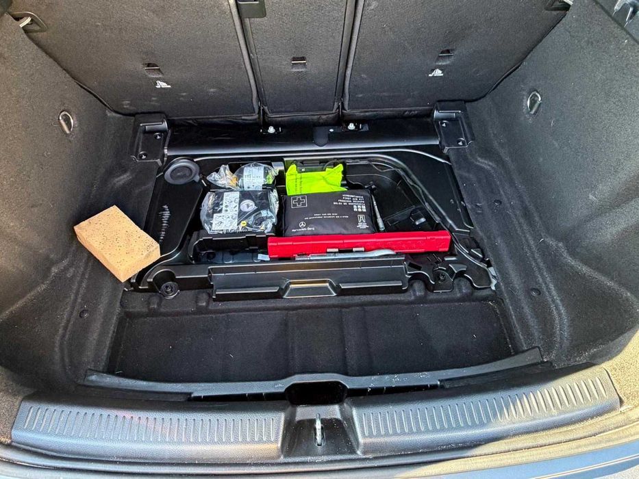 Mercedes Benz A160 AMG ano 2020