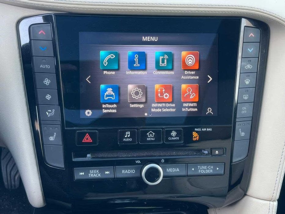 Infiniti QX50      2021