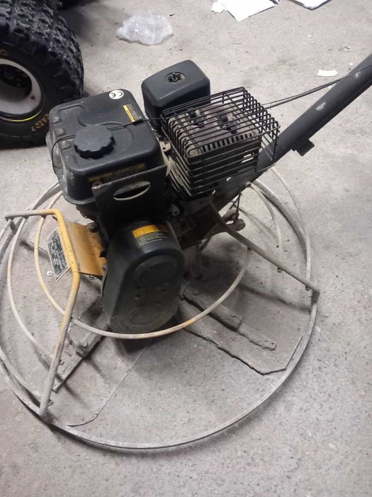 Zacieraczka do betonu Lumag BT-900