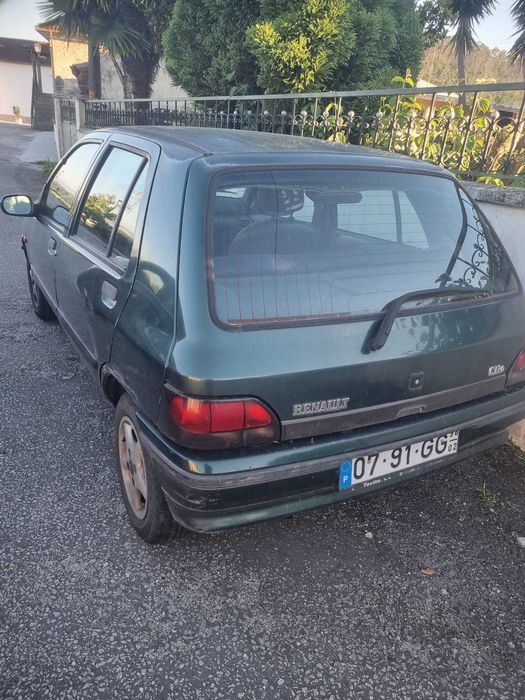 Renault Clio para venda