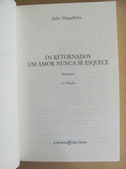Os Retornados de Júlio Magalhães