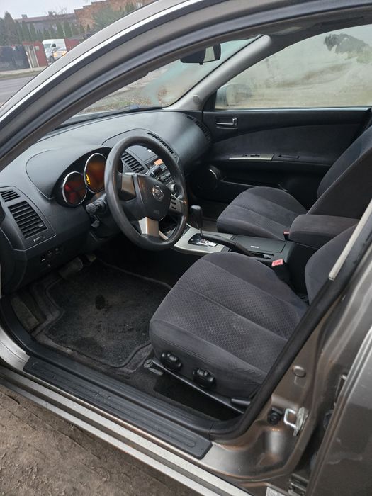 Nissan Altima 2.5LPG Automat