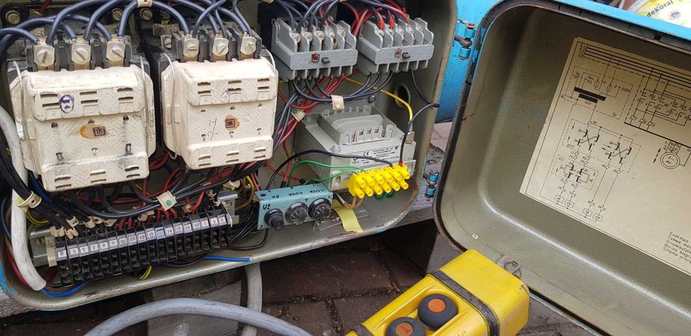 Nie kompletny wciągnik elektryczny Balkancar 3,2 t na części