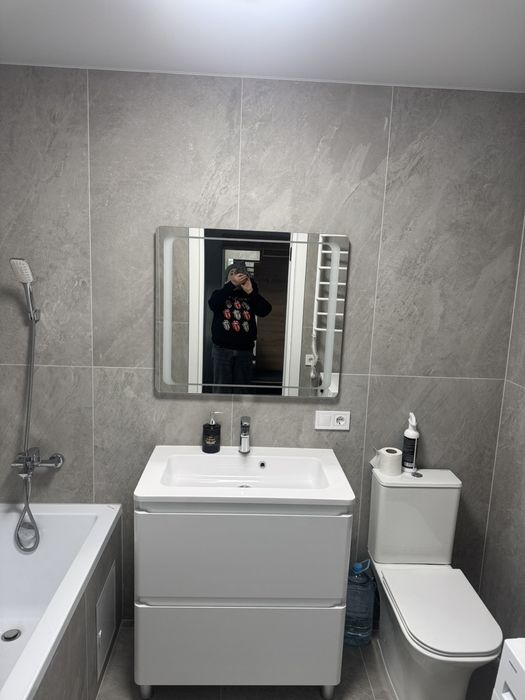 Здається 1 кімнатна квартира в новобудові. Перша здача