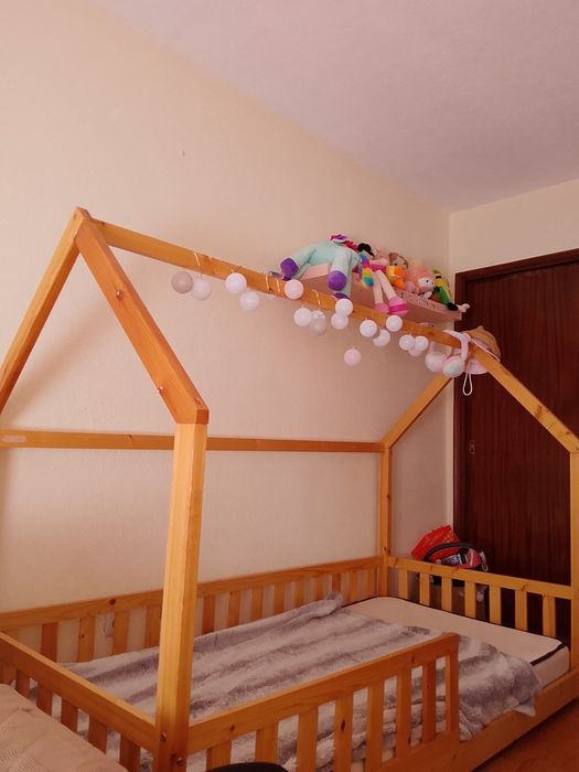 Cama Montessori infantil casinha
