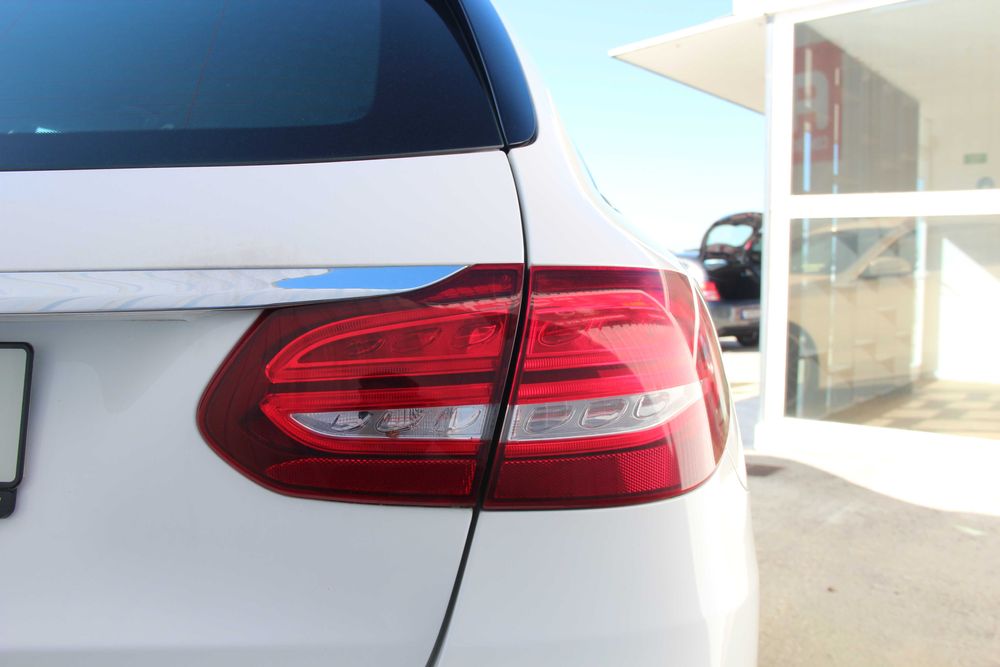 Mercedes-Benz C220 Aut - 9G