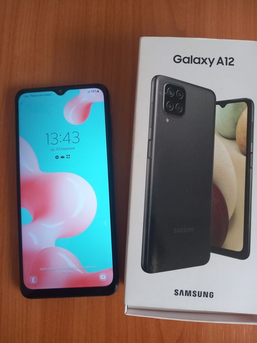 Телефон Galaxy A12