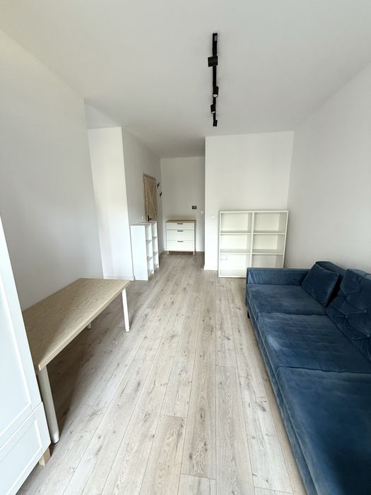 Rezerwacja Słoneczna kawalerka z balkonem i osobną kuchnia z oknem - Widok 5