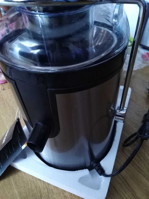 Máquina de Fazer Sumos Sencor (portes incluídos)