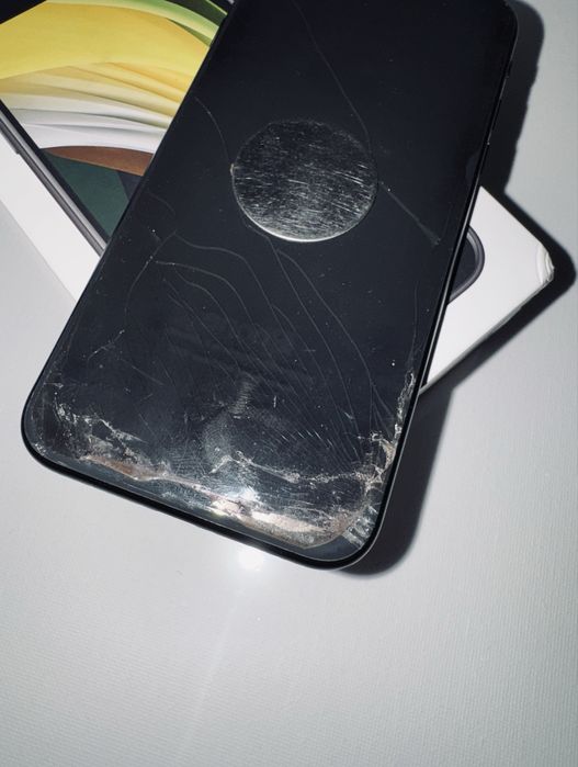 Iphone SE 2020 64 ГБ