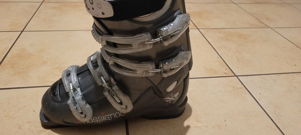 Buty narciarskie firmy Rossignol