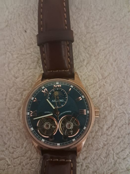 Наручные механичесские , яонские часы