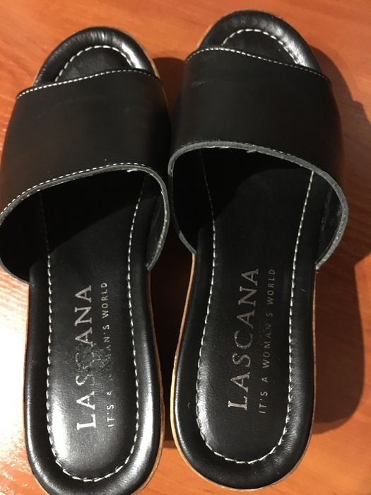 Klapki damskie LASCANA r. 38