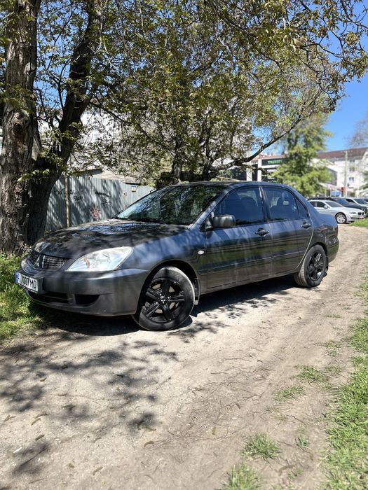 продам авто Lancer 9 автомат