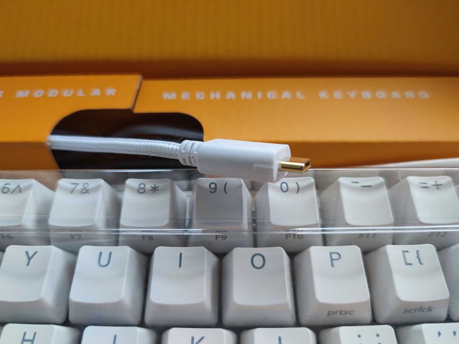 Klawiatura Glorious GMMK 2 Compact - Fox Linear - biała