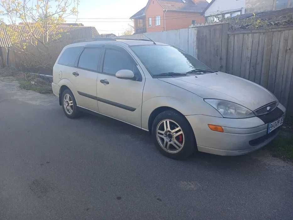 продаеться focus 2.3 газбензОбмен авто з неробочою акпп либо пирожок