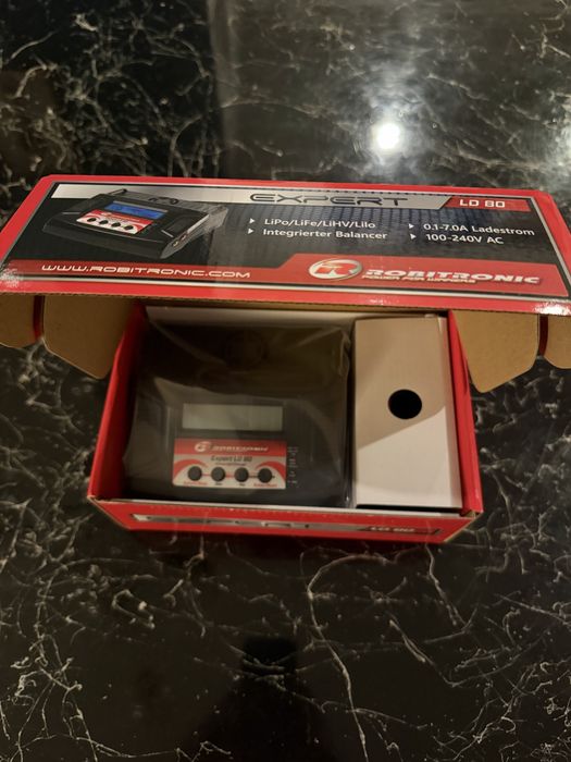 Carregador Robitronic Expert LD 80 RC (NOVO)