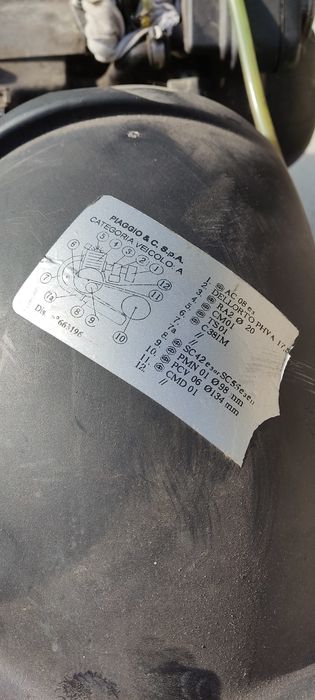 Piaggio Vespa 50 silnik