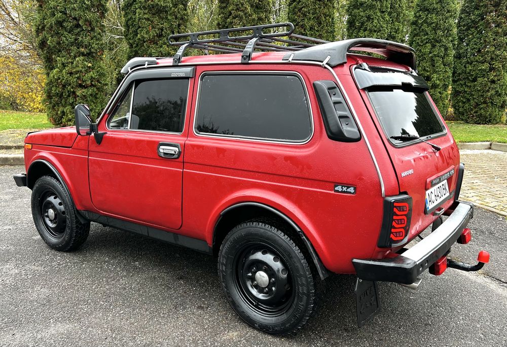 ВАЗ 2121 Нива 1.7 Газ 4x4 поварена , пофарбована