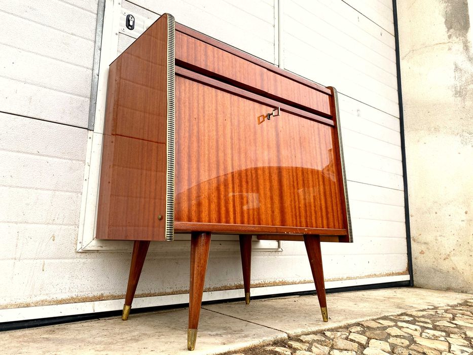 Bar olaio vintage 70comp x 40prof x 44,5prof x 81alt.