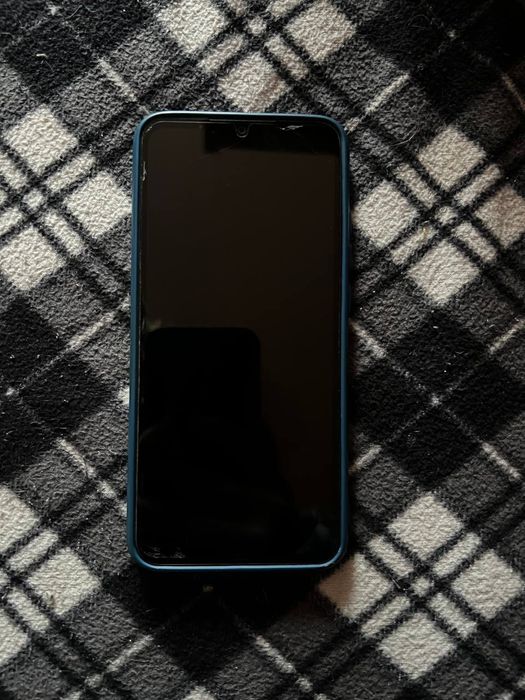 Продам телефон !