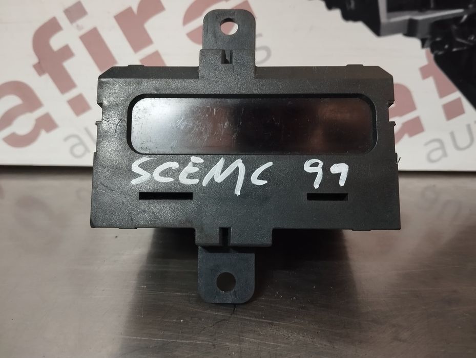 Display / Ecrã de Informações RENAULT MEGANE Scénic - 7700413529